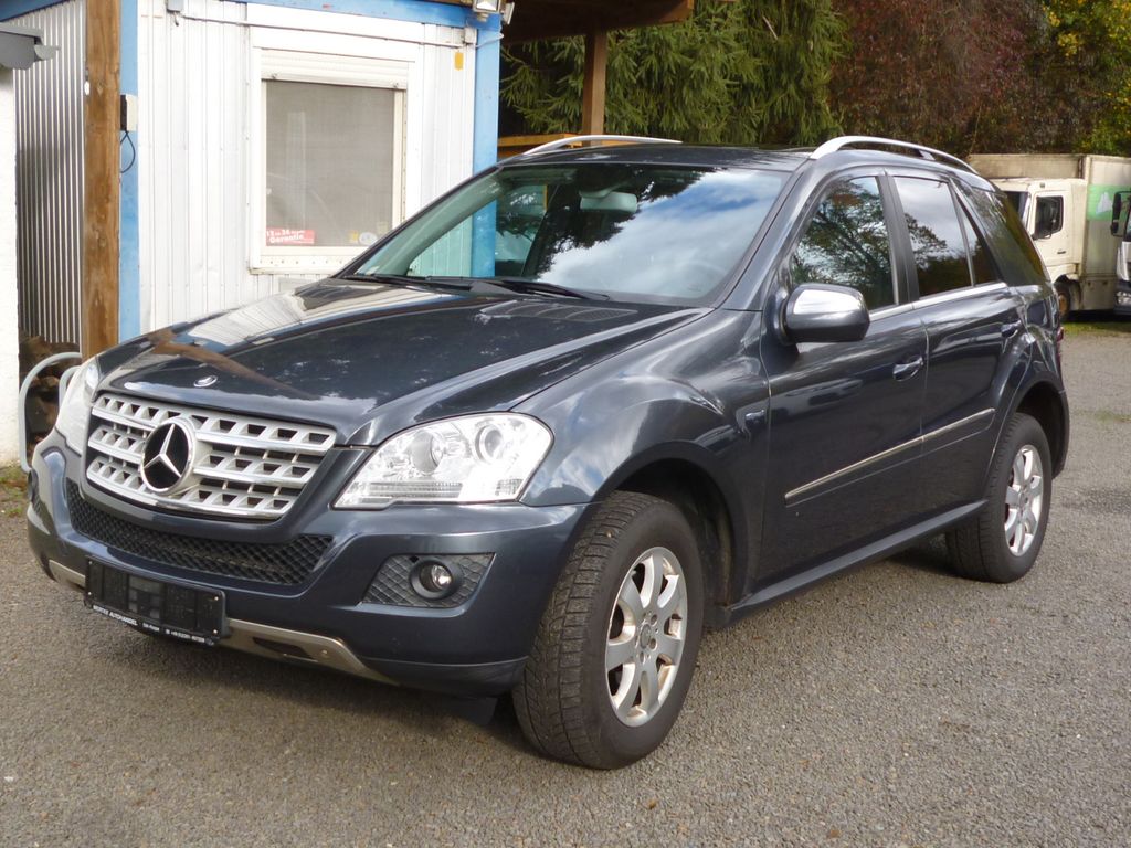 Bild des Angebotes Mercedes-Benz ML 300 CDI 4MATIC BlueEFFICIENCY EURO-5 1-Hand