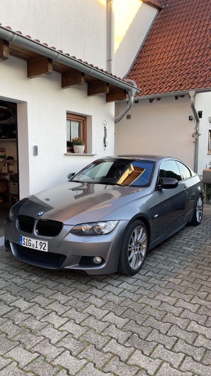 Bild des Angebotes BMW 325i Coupé -
