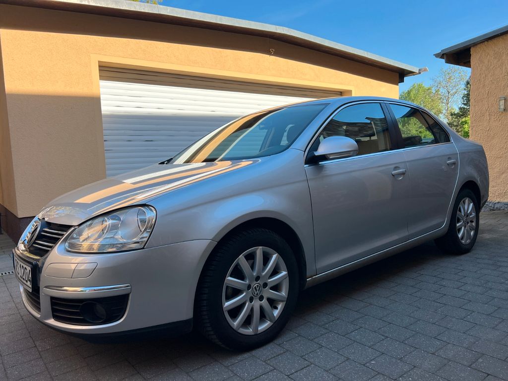 Bild des Angebotes Volkswagen Jetta 2.0 TDI, DSG, TÜV NEU
