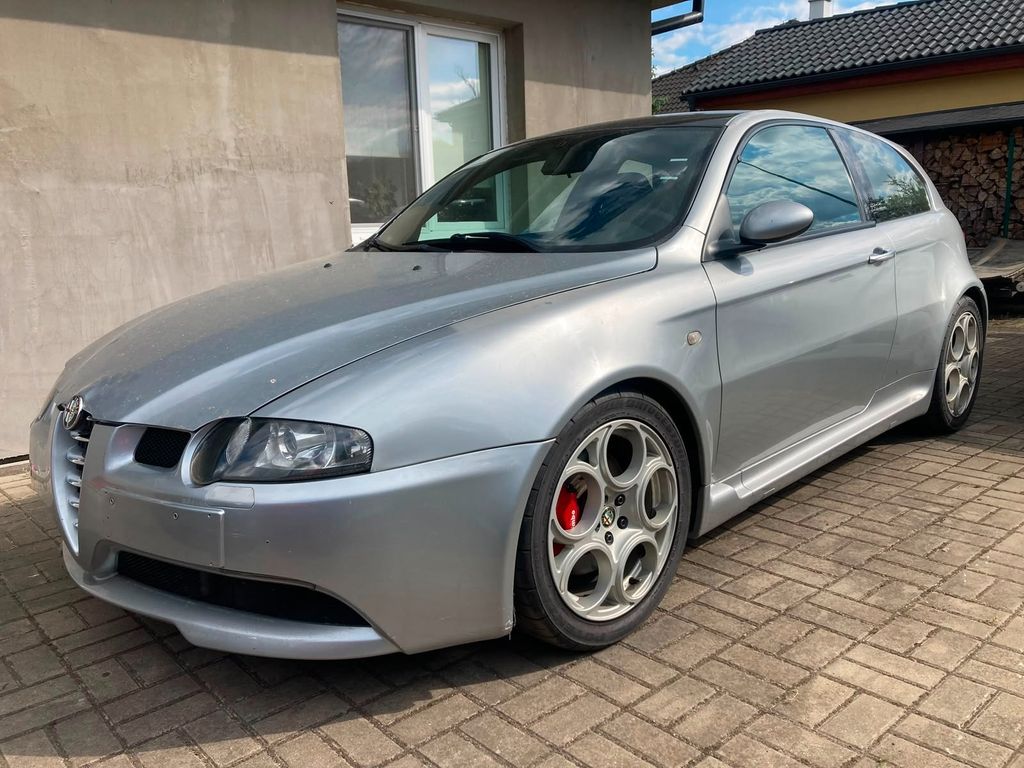 Alfa Romeo 147 GTA 3.2 V6 24V Busso 2003