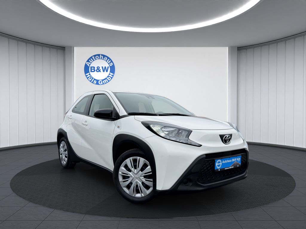 Bild des Angebotes Toyota Aygo X Play*1.Hand*KAMERA*KLIMA*NAVI*