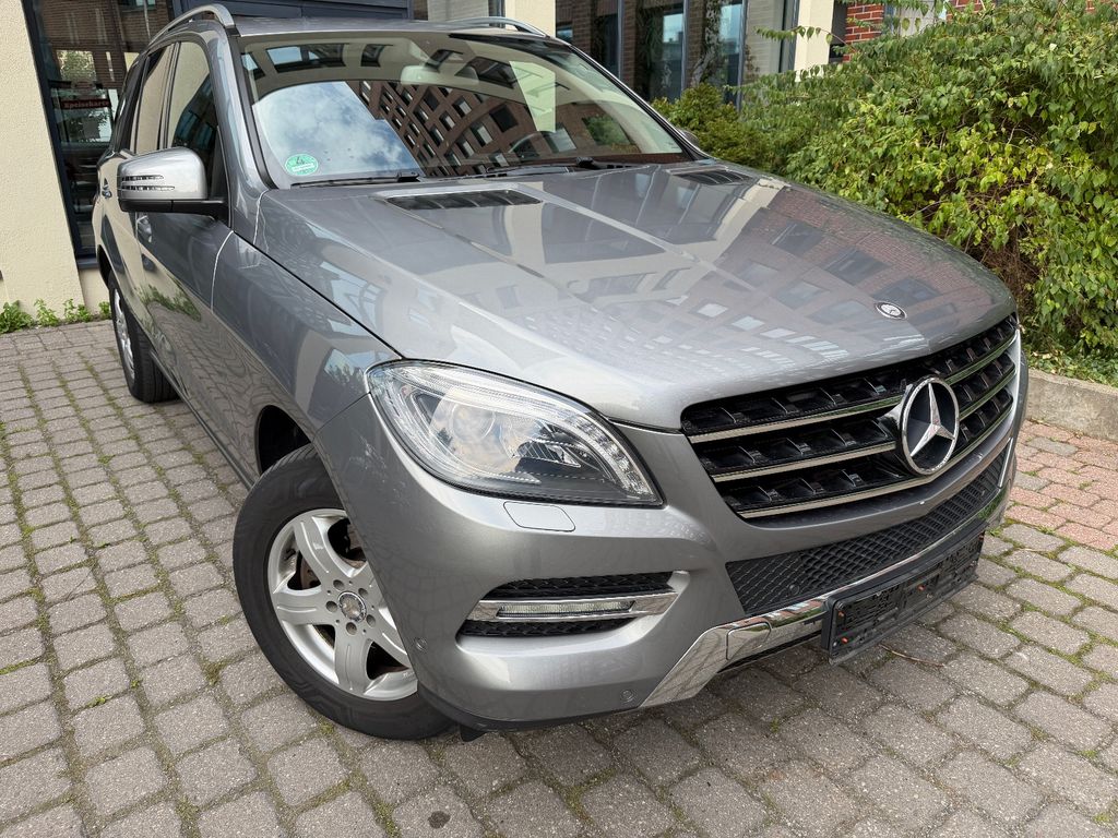 Bild des Angebotes Mercedes-Benz ML 350 CDI BlueTec 4Matic LEDER°NAVI
