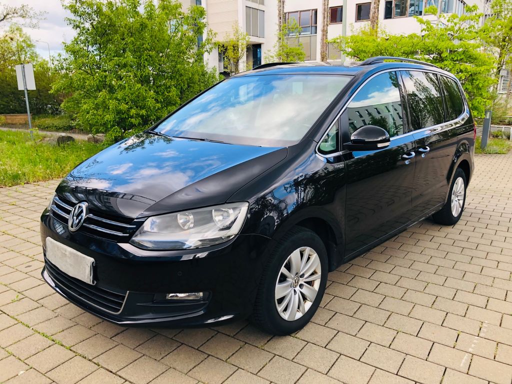 Bild des Angebotes Volkswagen Sharan 1.4 TSI Aut 7-SITZER NAVI|SHZ|KAM|ALW|TÜV