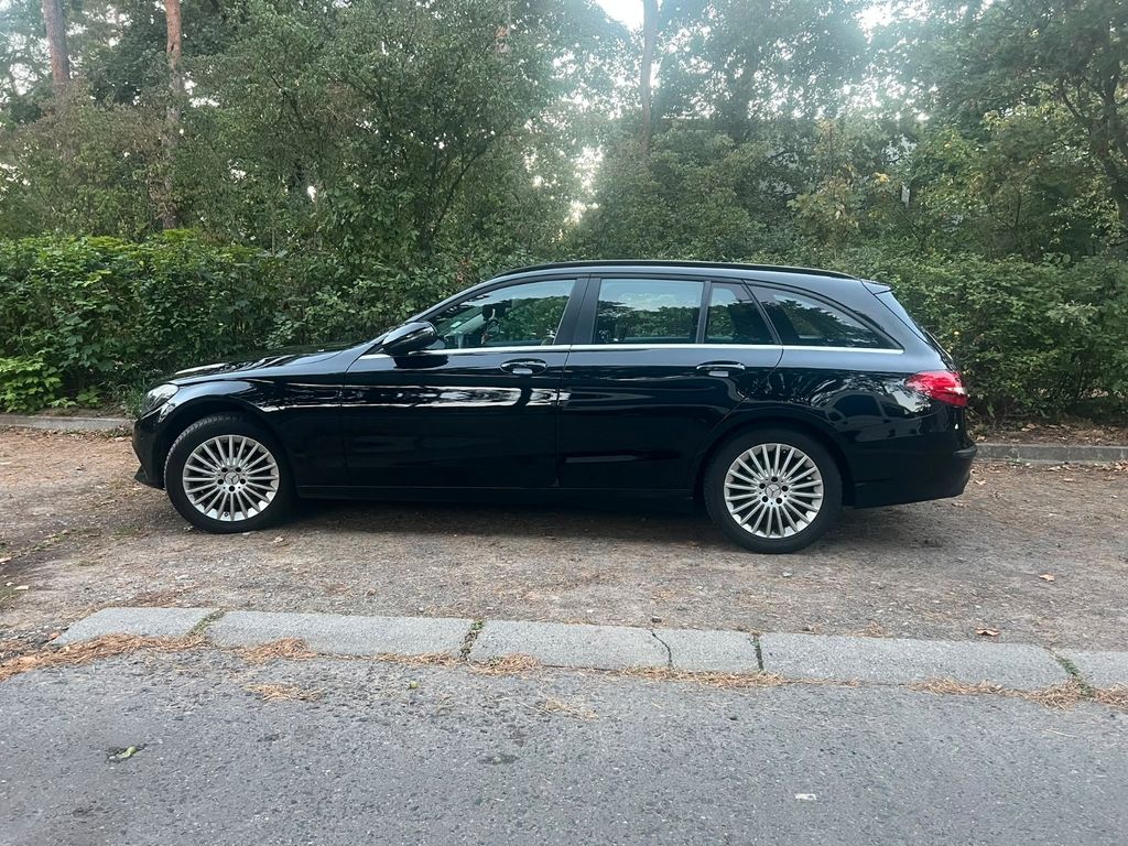 Bild des Angebotes Mercedes-Benz C 220 dT Autom. -Carplay+RFK+Standheiz.