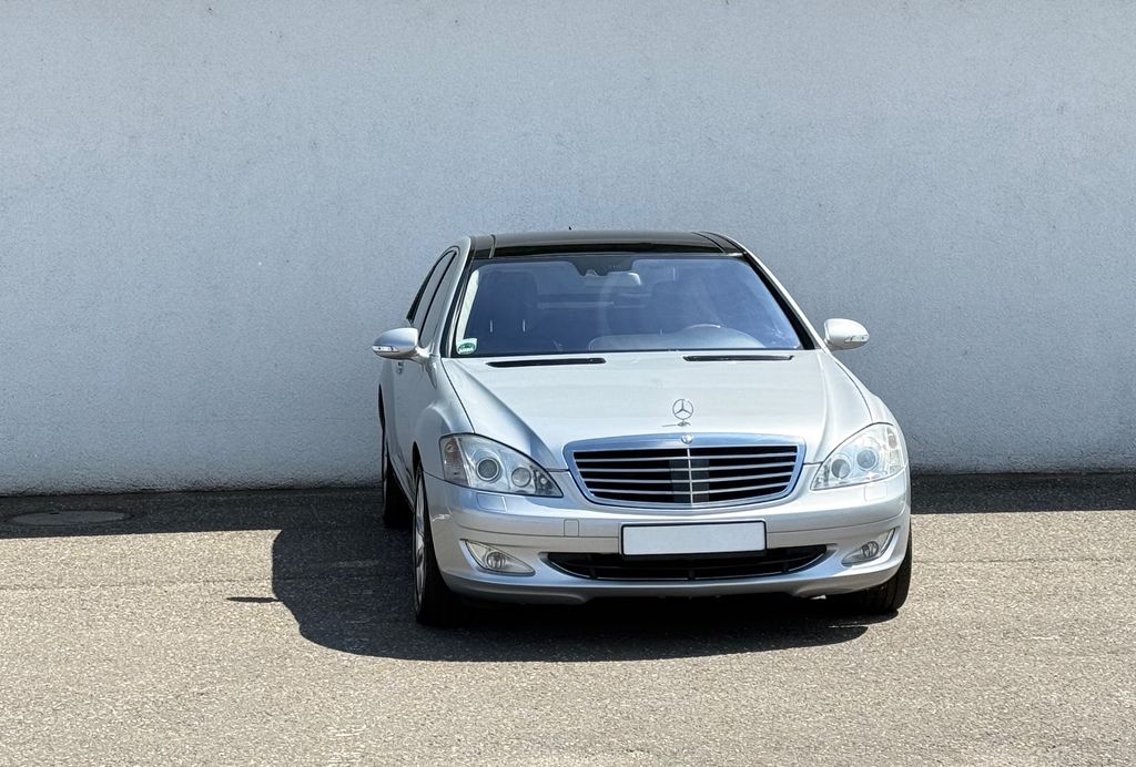 Bild des Angebotes Mercedes-Benz S 500 V8 4Matic Lang Chauffeur Paket