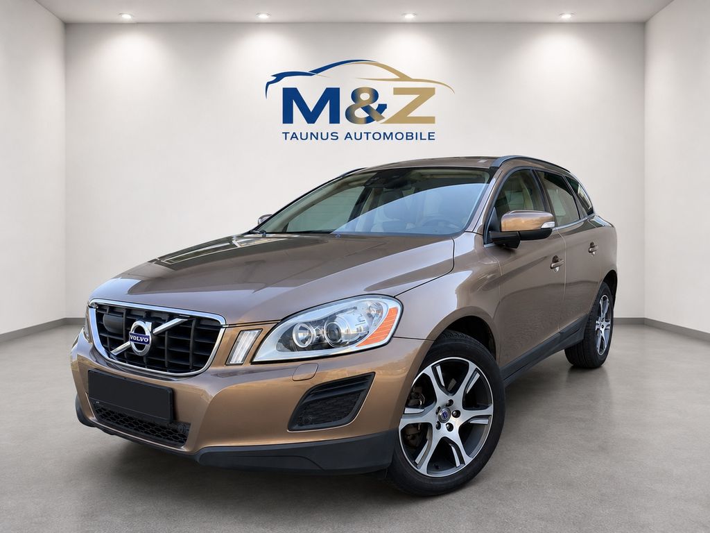Bild des Angebotes Volvo XC60 Summum 2WD D5/PANO/ACC/LEDER/NAVI/XENON/