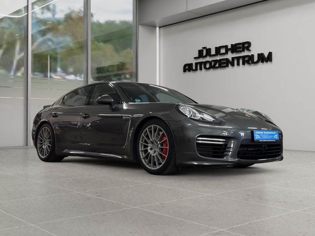 Bild des Angebotes Porsche Panamera Turbo SPORT CHRONO PAKET, Insp. Neu