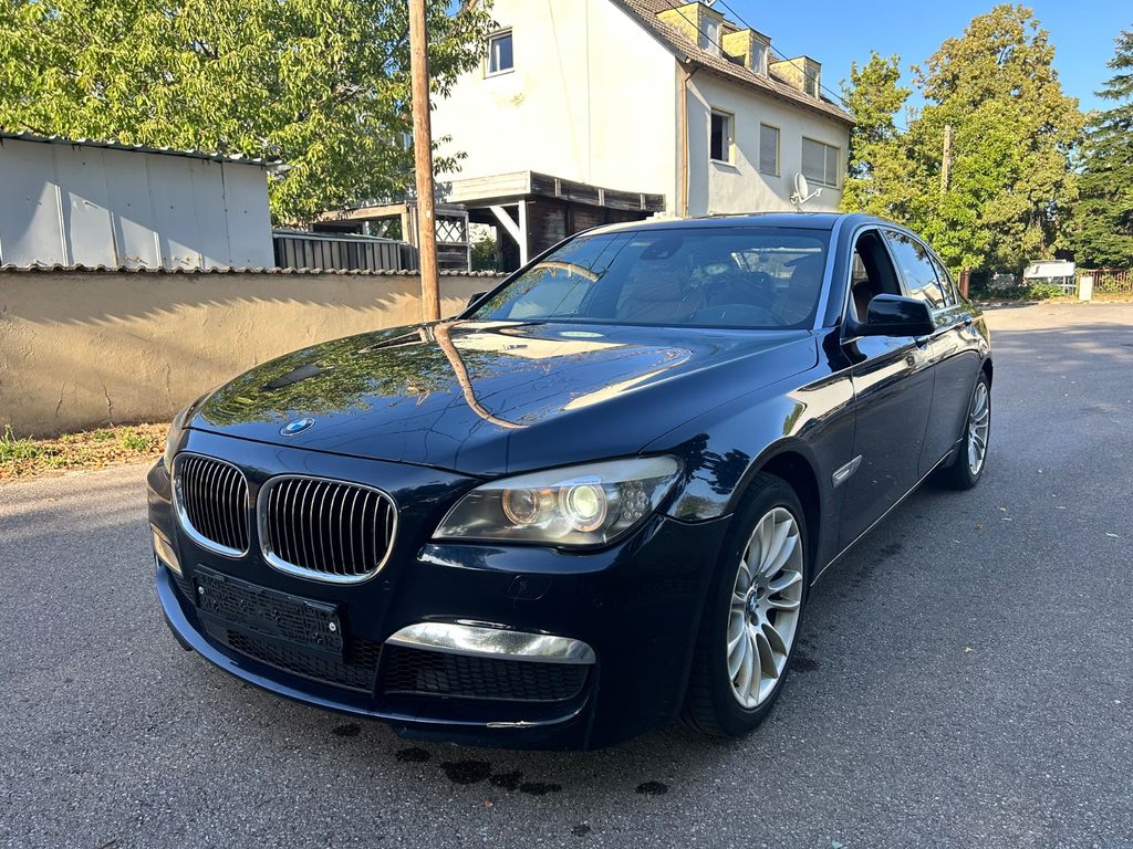 BMW 730Ld M-Paket Massage Soft-Close Head-UP Fulllll