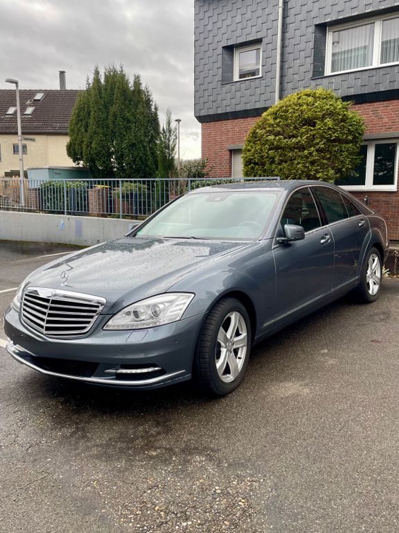 Bild des Angebotes Mercedes-Benz S 350 - Service/TÜV neu, exklusiv ausgestattet