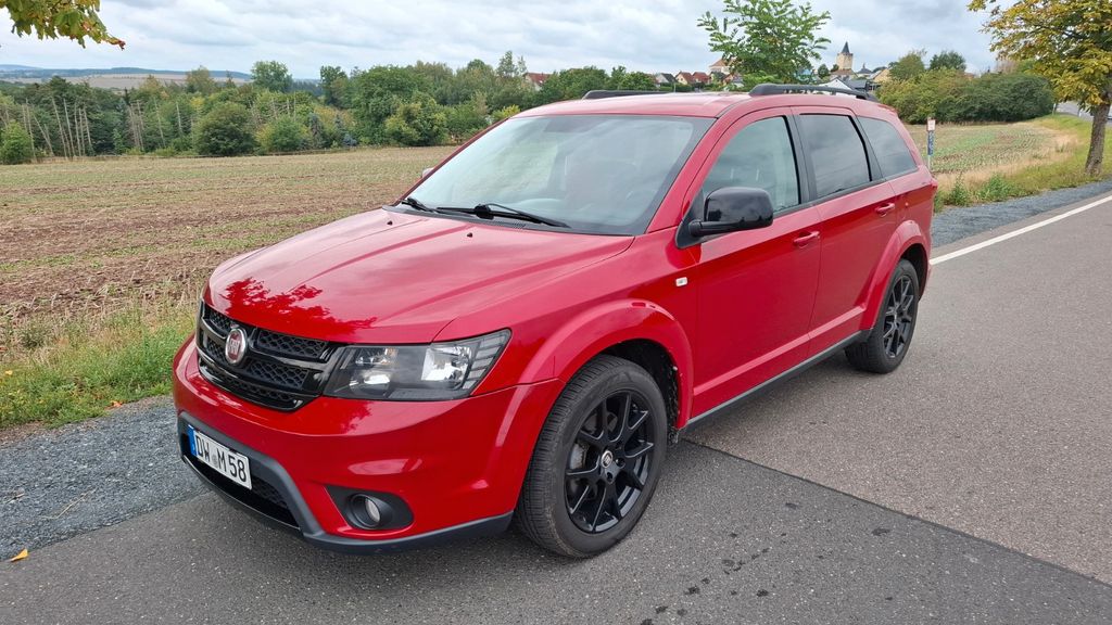 Bild des Angebotes Fiat Freemont 2.0 16V Multijet 170 PS Black Code ...