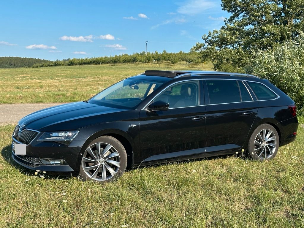 Bild des Angebotes Skoda Superb 1.8 TSI DSG L&K Combi L&K 1.Hand