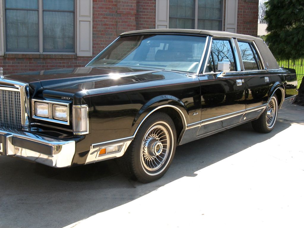 Bild des Angebotes Lincoln Town Car 1986 Signature Series Substanz 1-