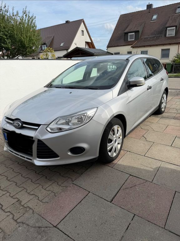 Bild des Angebotes Ford Focus 1,0 EcoBoost 74kW Ambiente Turnier Amb...