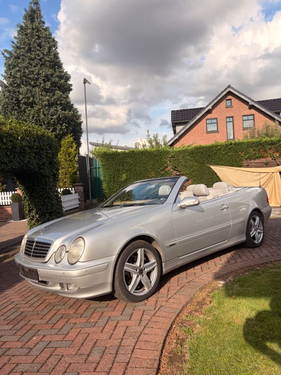Bild des Angebotes Mercedes-Benz CLK 320 ELEGANCE Elegance