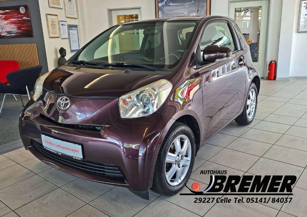Bild des Angebotes Toyota iQ IQ 1.0 Automatik + Allwetterreifen +