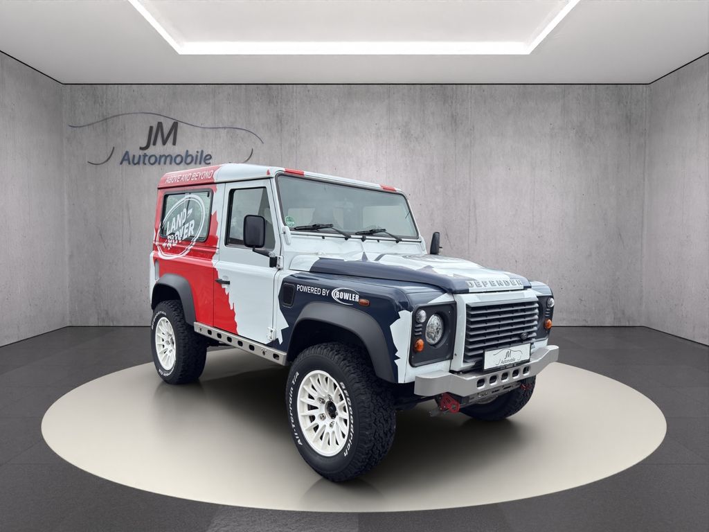 Bild des Angebotes Land Rover Defender 90 E Bowler Edition Standheizung