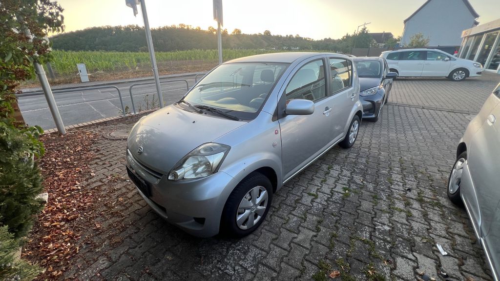 Bild des Angebotes Daihatsu Sirion 1.3