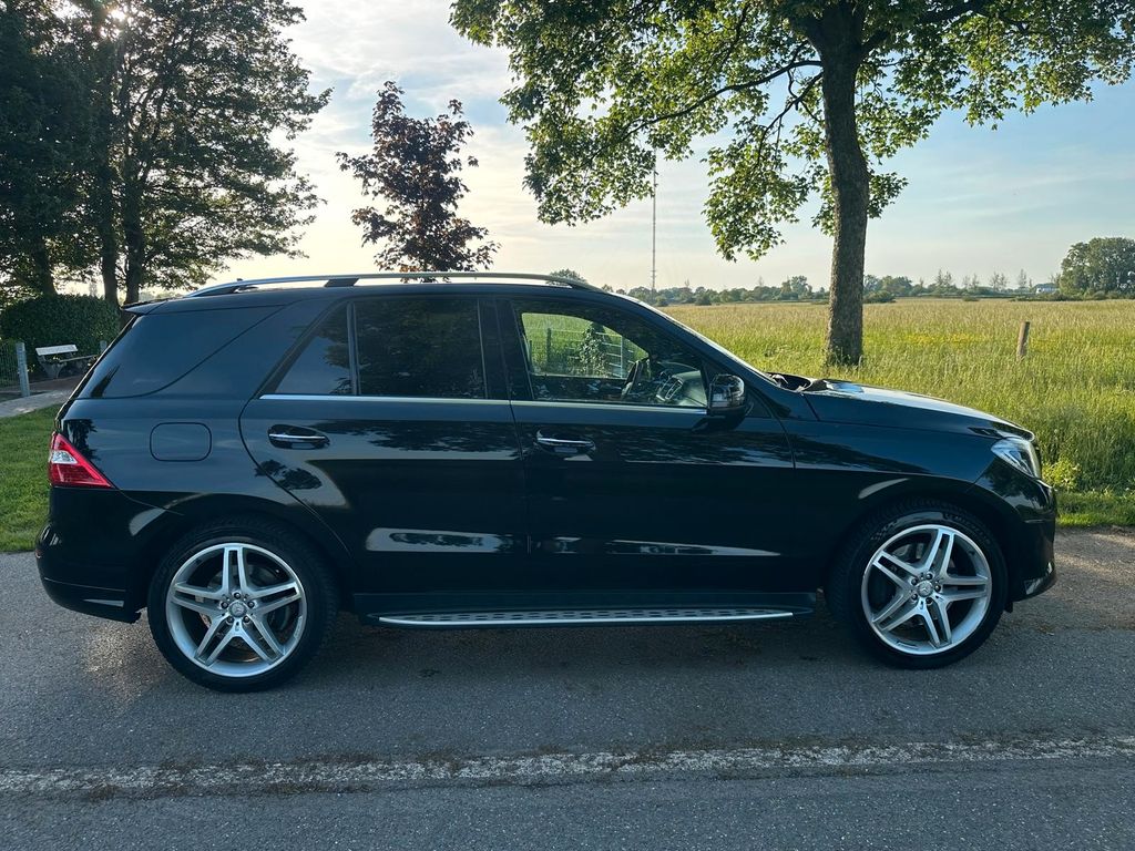 Bild des Angebotes Mercedes-Benz ML500 4MATIC -AMG-Designo-Tüv NEU-Vollaustattung