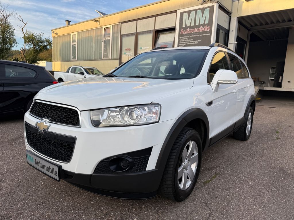 Bild des Angebotes Chevrolet Captiva 2.4 LS 2WD
