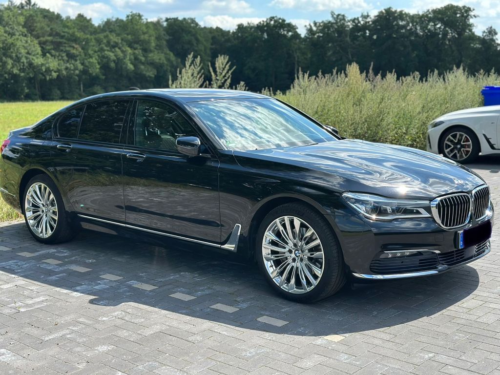 Bild des Angebotes BMW 740d xDrive -