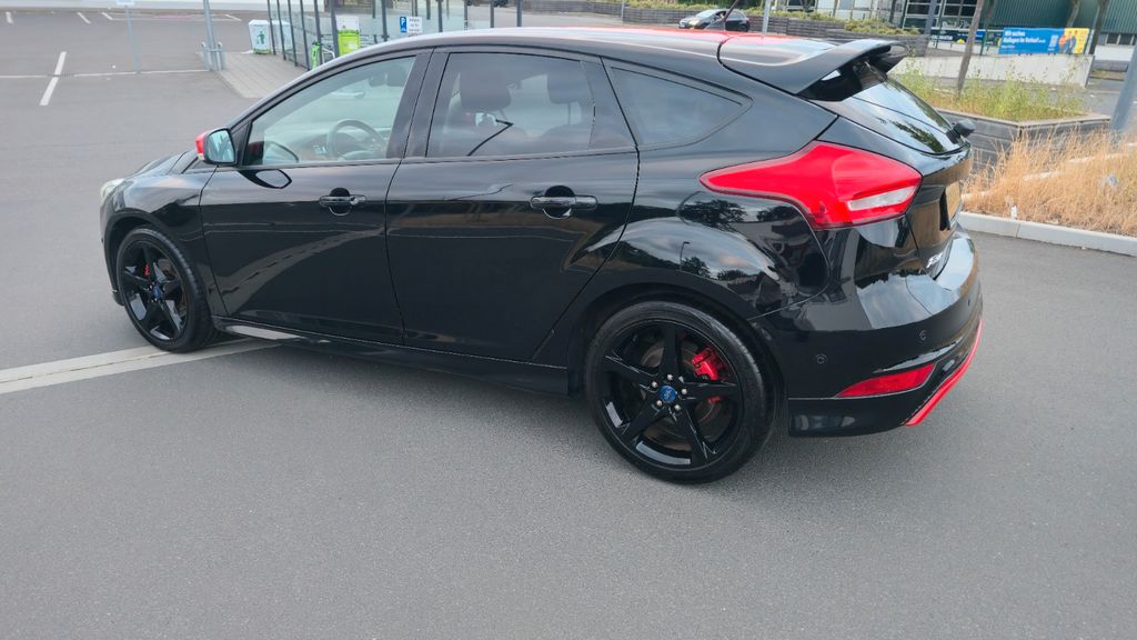 Bild des Angebotes Ford Focus Lim. Sport 1.5 / Business II