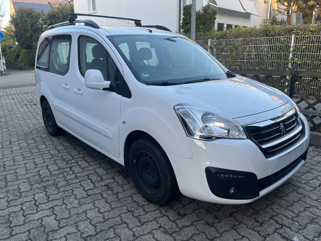 Bild des Angebotes Peugeot Partner Tepee 1. Hand Diesel AHK Tempomat TÜV