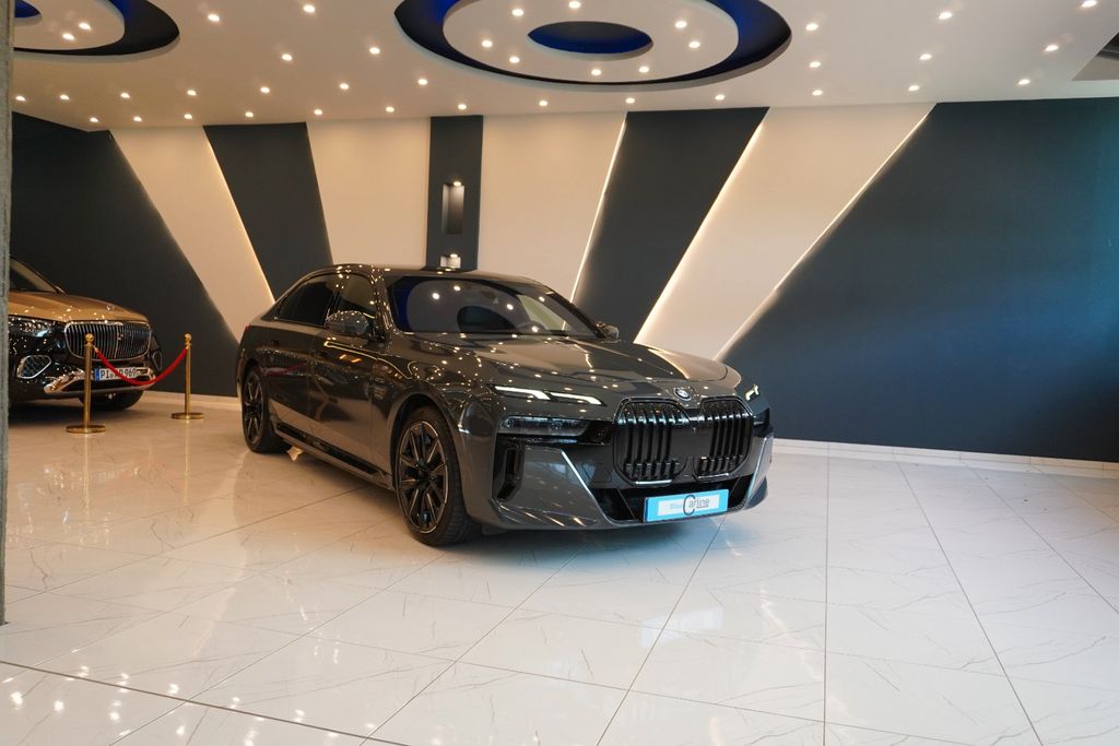 Bild des Angebotes BMW 750 e xDrive M Sport/VOLL+ACC*Pano*Massage*HeadU
