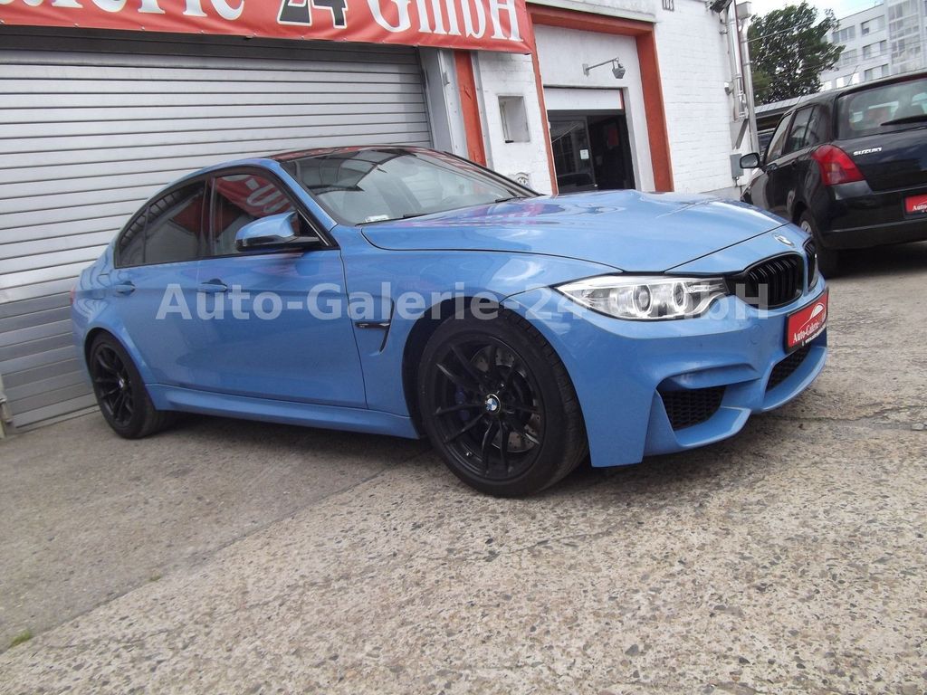 Bild des Angebotes BMW M3 Lim 6 Gang, Navi, Leder, LED