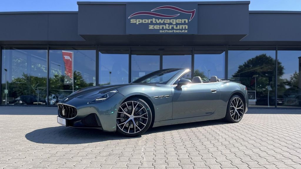 Maserati GranCabrio Modena VERDE GIADA + FUORISERIE