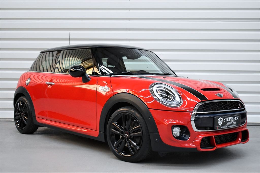 Bild des Angebotes MINI Cooper S Automatik+H&K+Kamera+PanoDach+SHZ