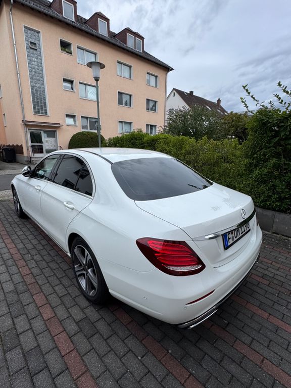 Bild des Angebotes Mercedes-Benz E 350 d Autom. AMG Line