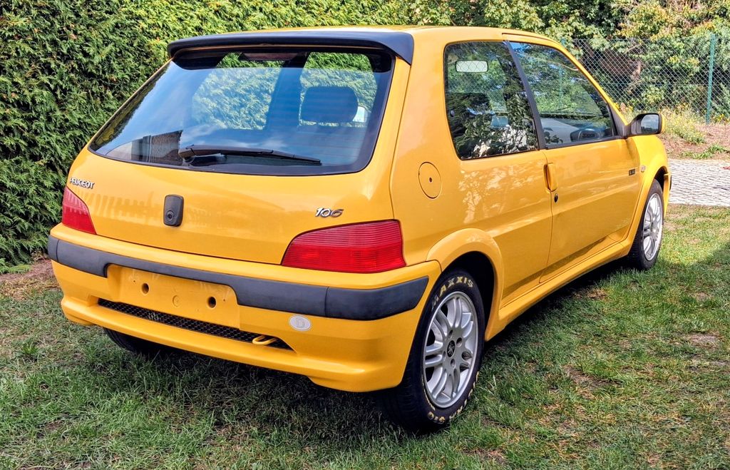 Bild des Angebotes Peugeot 106 1.1 Sport Sport