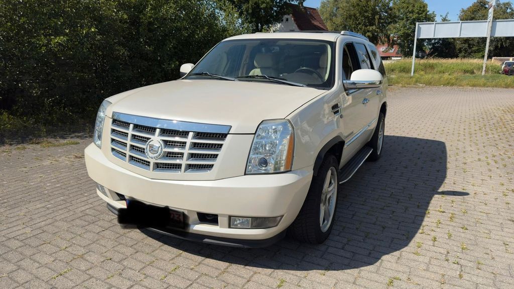 Bild des Angebotes Cadillac Escalade GMT900 Sport Luxury- LPG Gas
