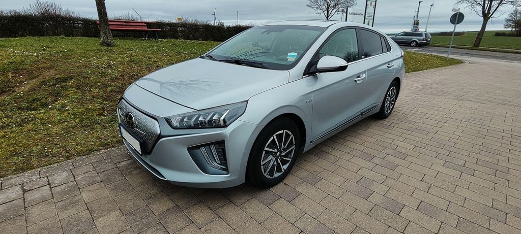 Bild des Angebotes Hyundai IONIQ ELEKTRO Style Style, Scheckheft, Garantie