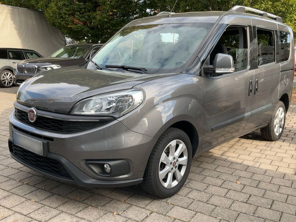 Bild des Angebotes Fiat Doblo Lang Lounge 7Sitze *AHK*KLIMA*TEM*PDC*ALU*