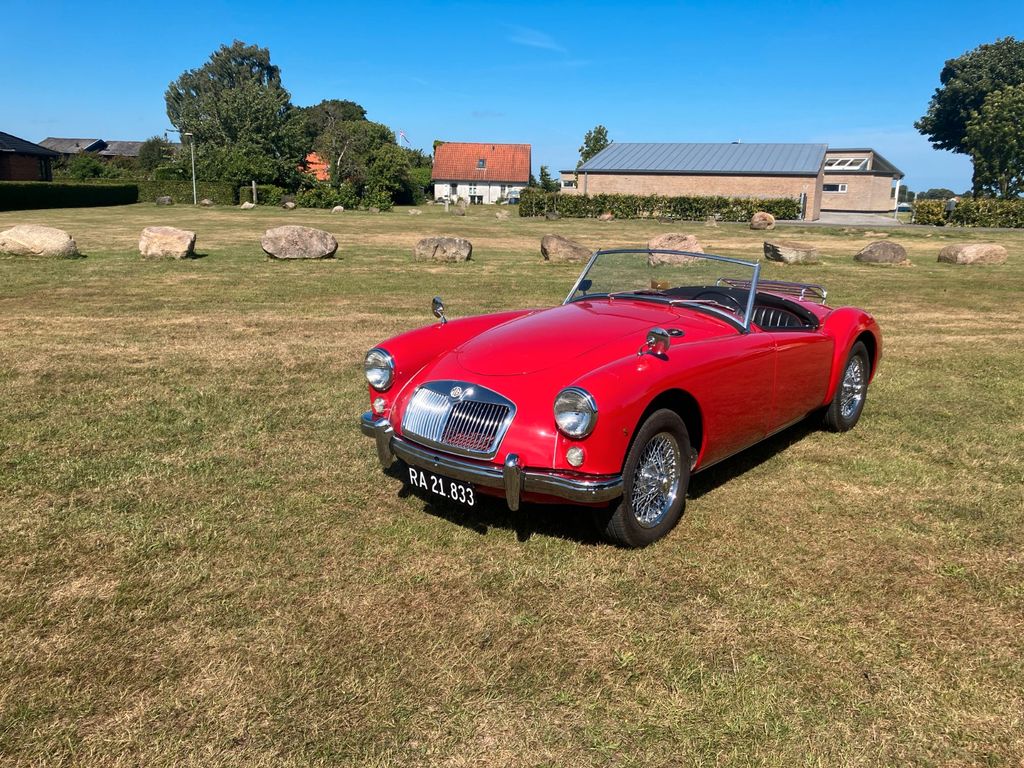 Bild des Angebotes MGA Roadster