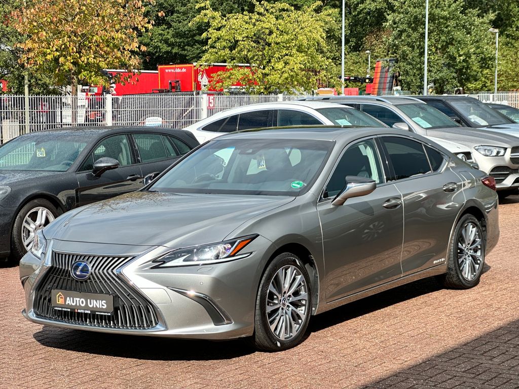 Bild des Angebotes Lexus ES 300h Hybrid Cam Navi Scheckheft 1.Hand