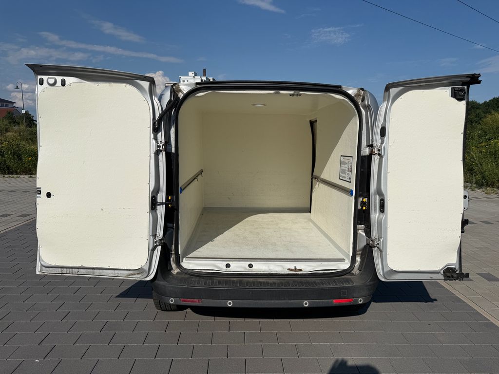 Bild des Angebotes Fiat Doblo Maxi Lebensmitteltransporter Hygieneausbau