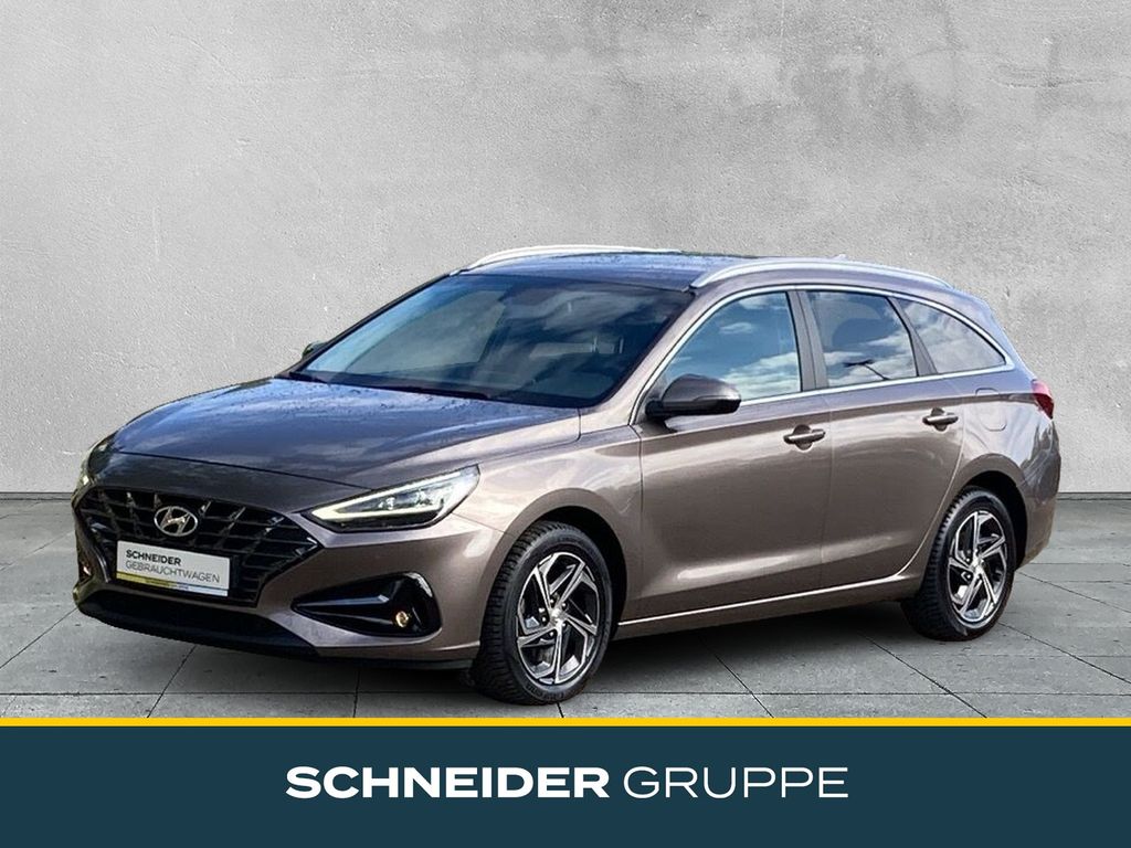Bild des Angebotes Hyundai i30 KOMBI 1.0 T-GDI TREND KAMERA+SHZ+LED+KLIMA