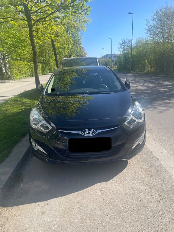 Bild des Angebotes Hyundai i40 Premium 2.0 Automatik Vollausstattun