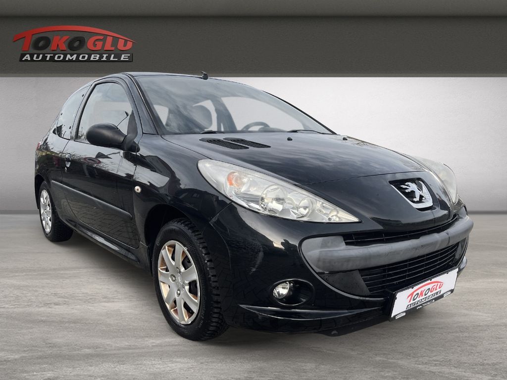 Bild des Angebotes Peugeot 206 + Basis Sportsitze Klima teilb.Rücksb Multif