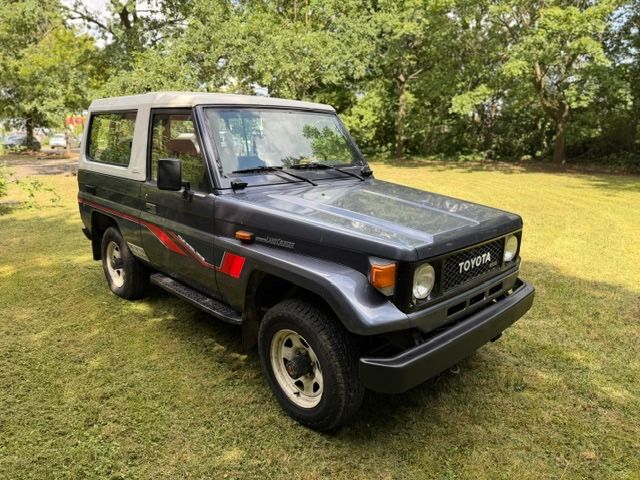 Toyota Land Cruiser 3B 3.4L BJ73, Super Blech