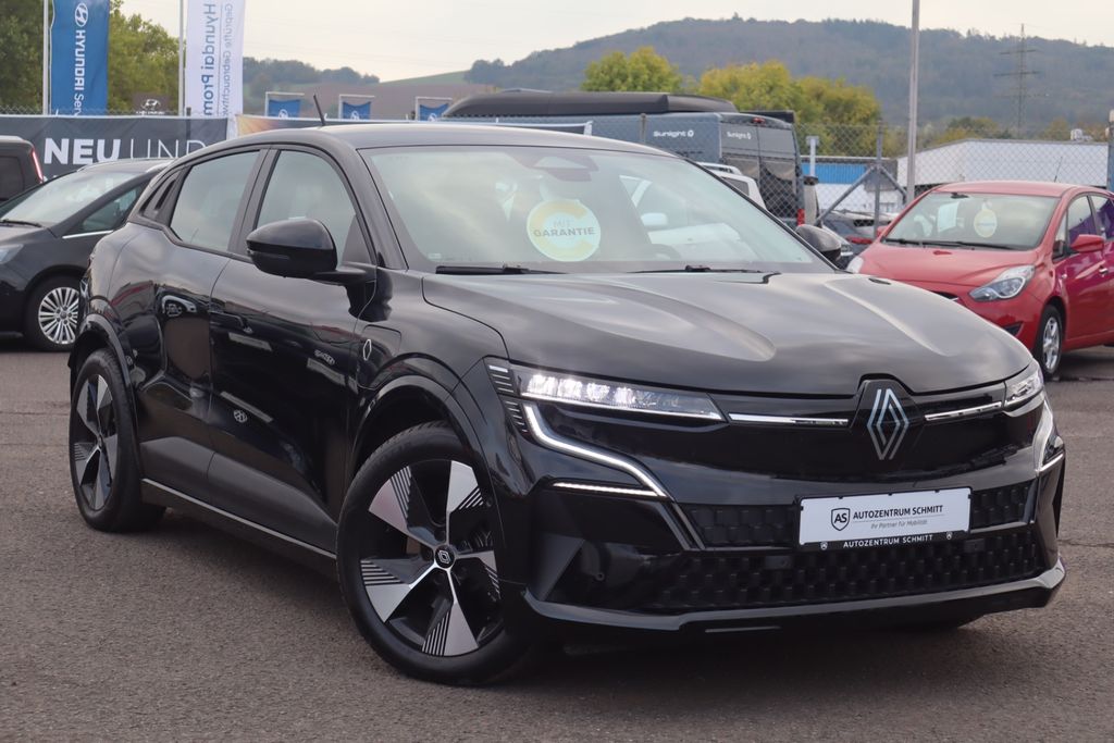 Bild des Angebotes Renault Megane E-TECH GARANTIE*Wärmepumpe*1-hand*3Tkm