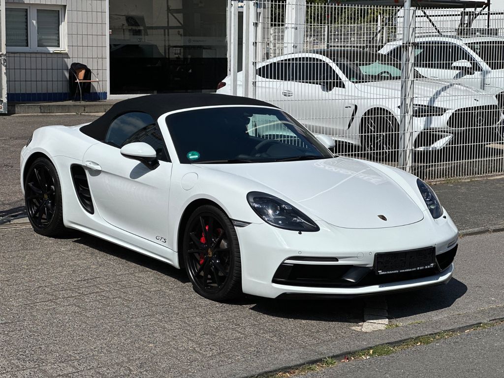 Bild des Angebotes Porsche Baxter GTS 718 SPYDER DISTRONIC/SPORT-CHRONO