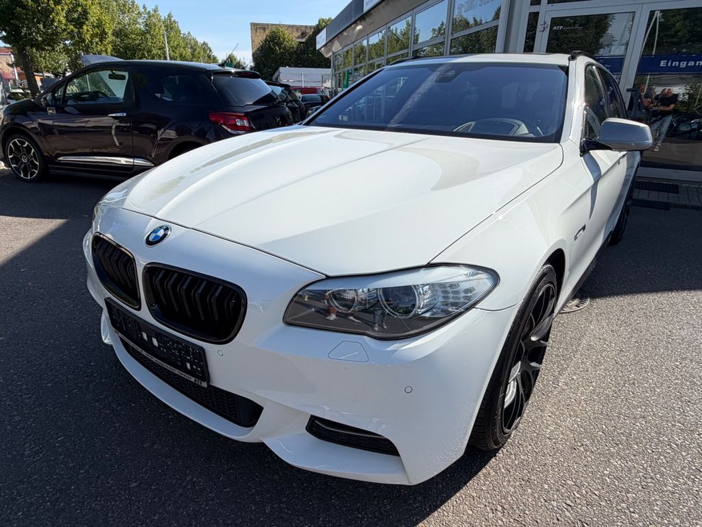 Bild des Angebotes BMW M550 Touring xDrive*HUD*Motor neu`Navi*Leder*