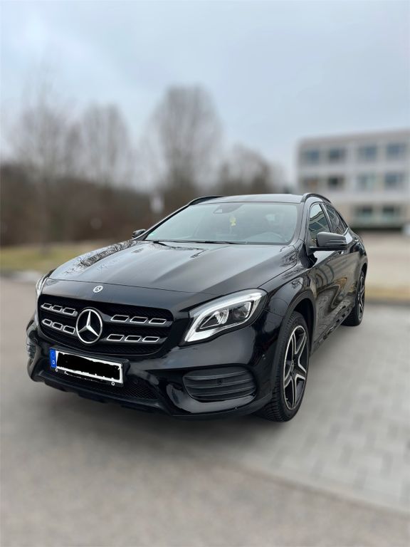 Bild des Angebotes Mercedes-Benz GLA 180 mit AMG-Line
