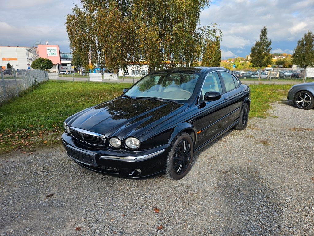 Bild des Angebotes Jaguar X-Type 2 Liter V6 Classic