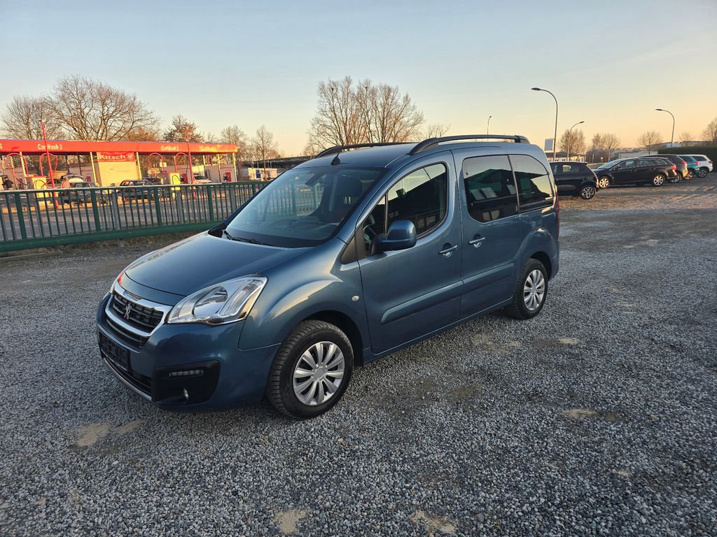 Bild des Angebotes Peugeot Partner Tepee Active TÜV Dez./2027