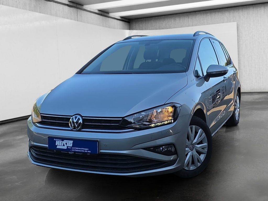 Bild des Angebotes Volkswagen Golf Sportsvan 1.6 TDI 5-Gang AHK/Winter Paket/S