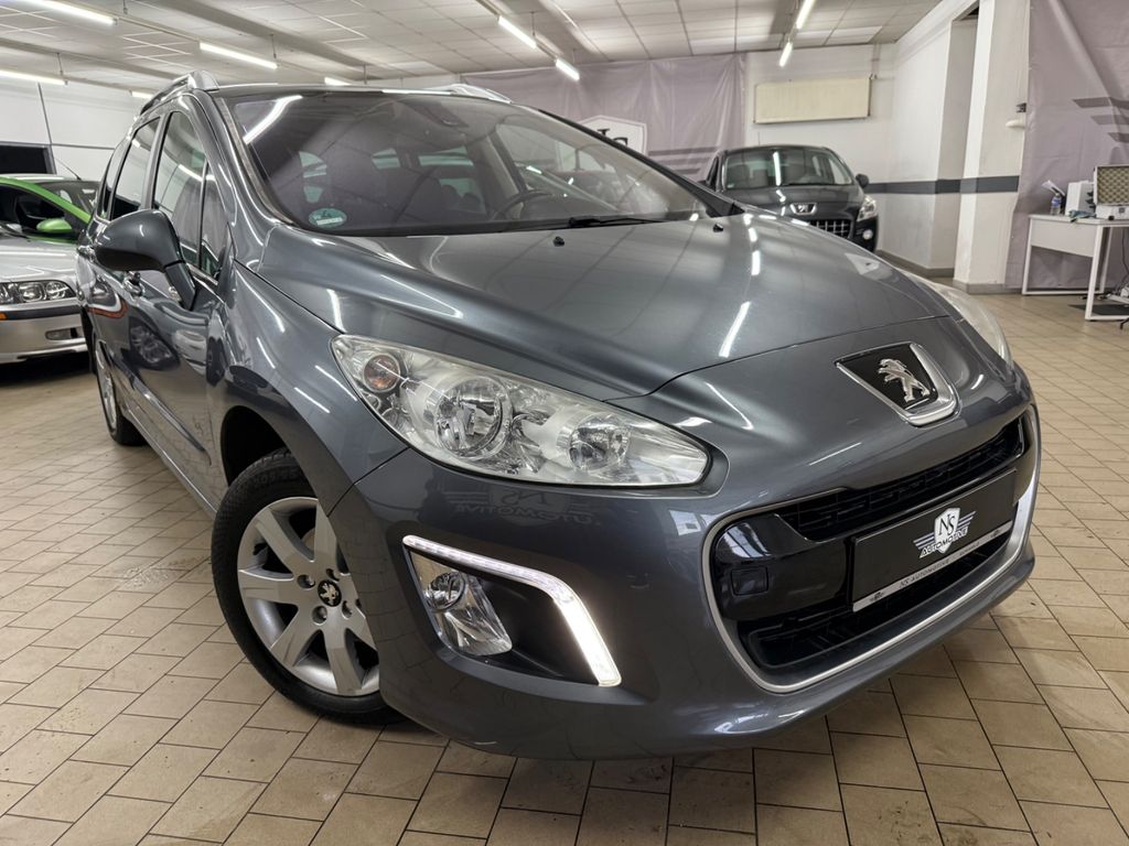 Bild des Angebotes Peugeot 308 SW Family *AHK*Pano*SHZ*Klima*TÜV 11/2026*